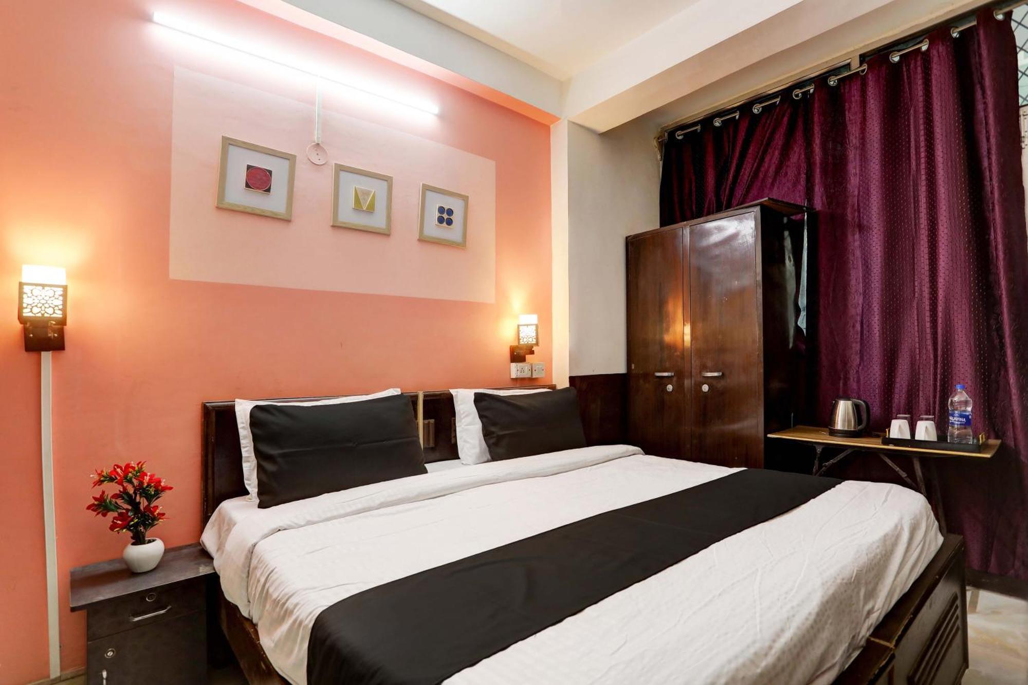 O Park Residency 4*