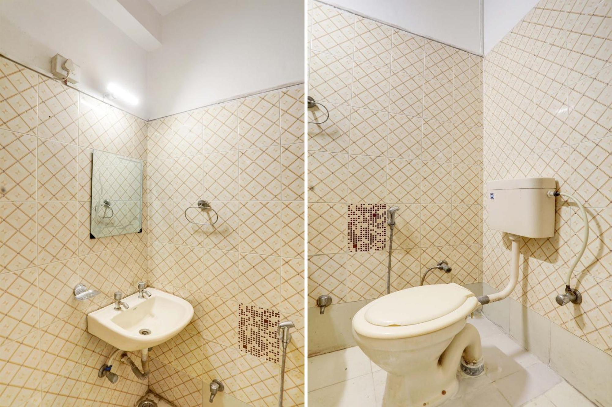 Hotel O Park Residency
